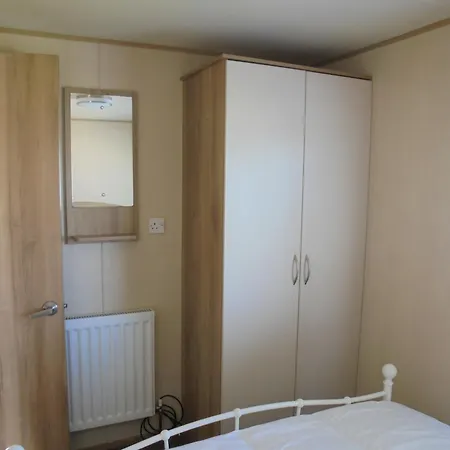 Kingfisher Horizon V 8 Berth Central Heated Close To Site Entrance Ingoldmells Exterior photo