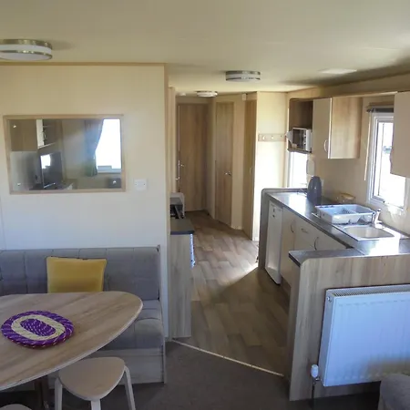 Kingfisher Horizon V 8 Berth Central Heated Close To Site Entrance Ingoldmells Exterior photo