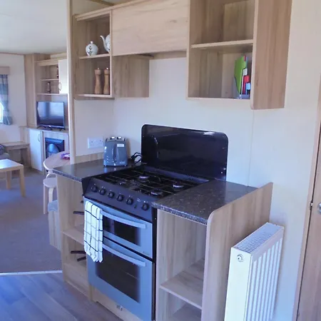 Kingfisher Horizon V 8 Berth Central Heated Close To Site Entrance Ingoldmells Exterior photo