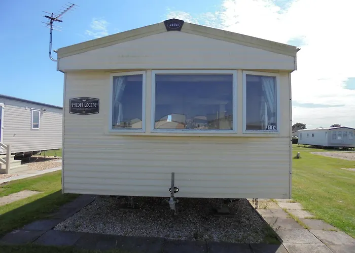 Kingfisher Horizon V 8 Berth Central Heated Close To Site Entrance