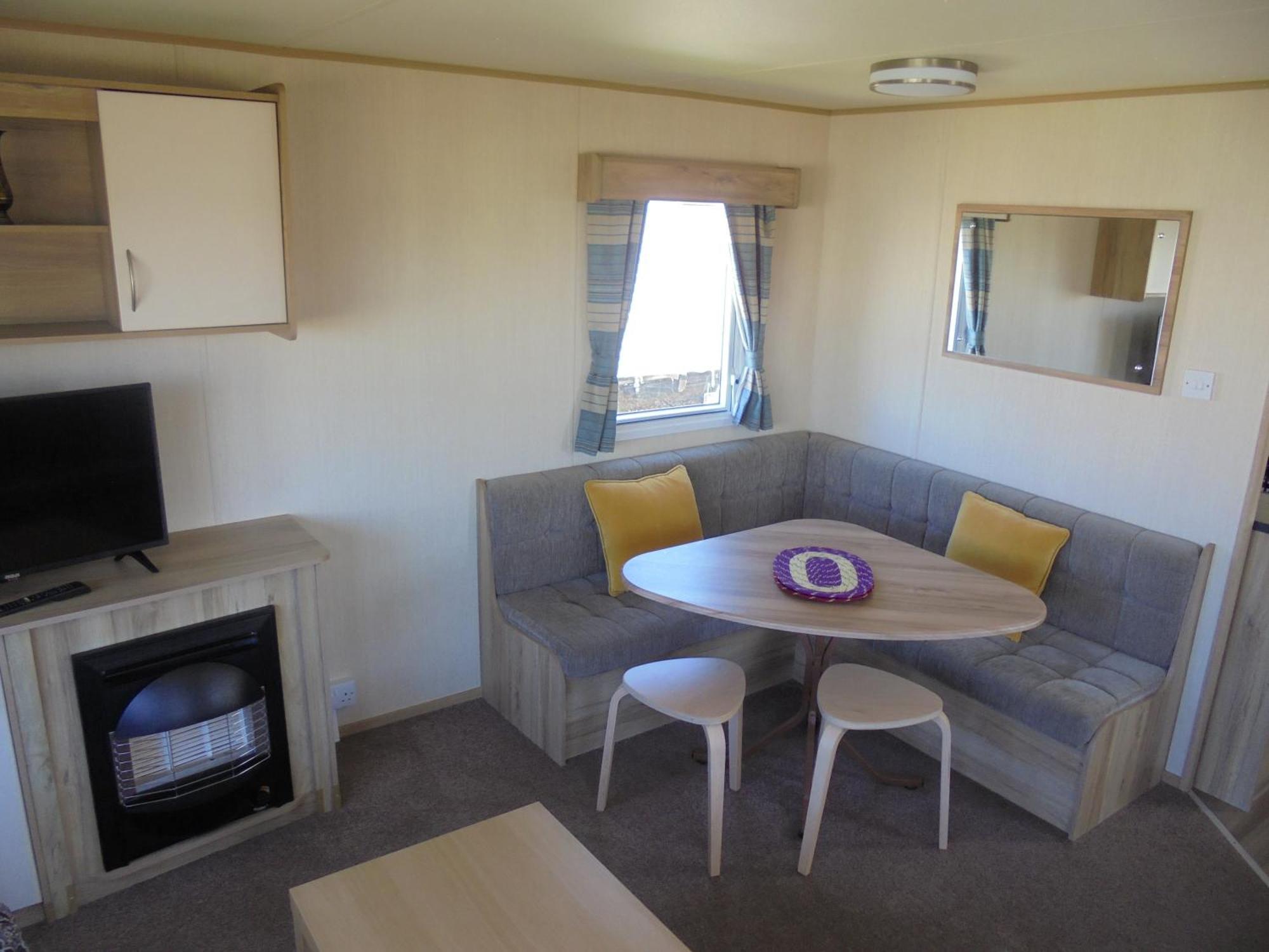 Kingfisher Horizon V 8 Berth Heated Close To Site Entrance Holiday home Ingoldmells