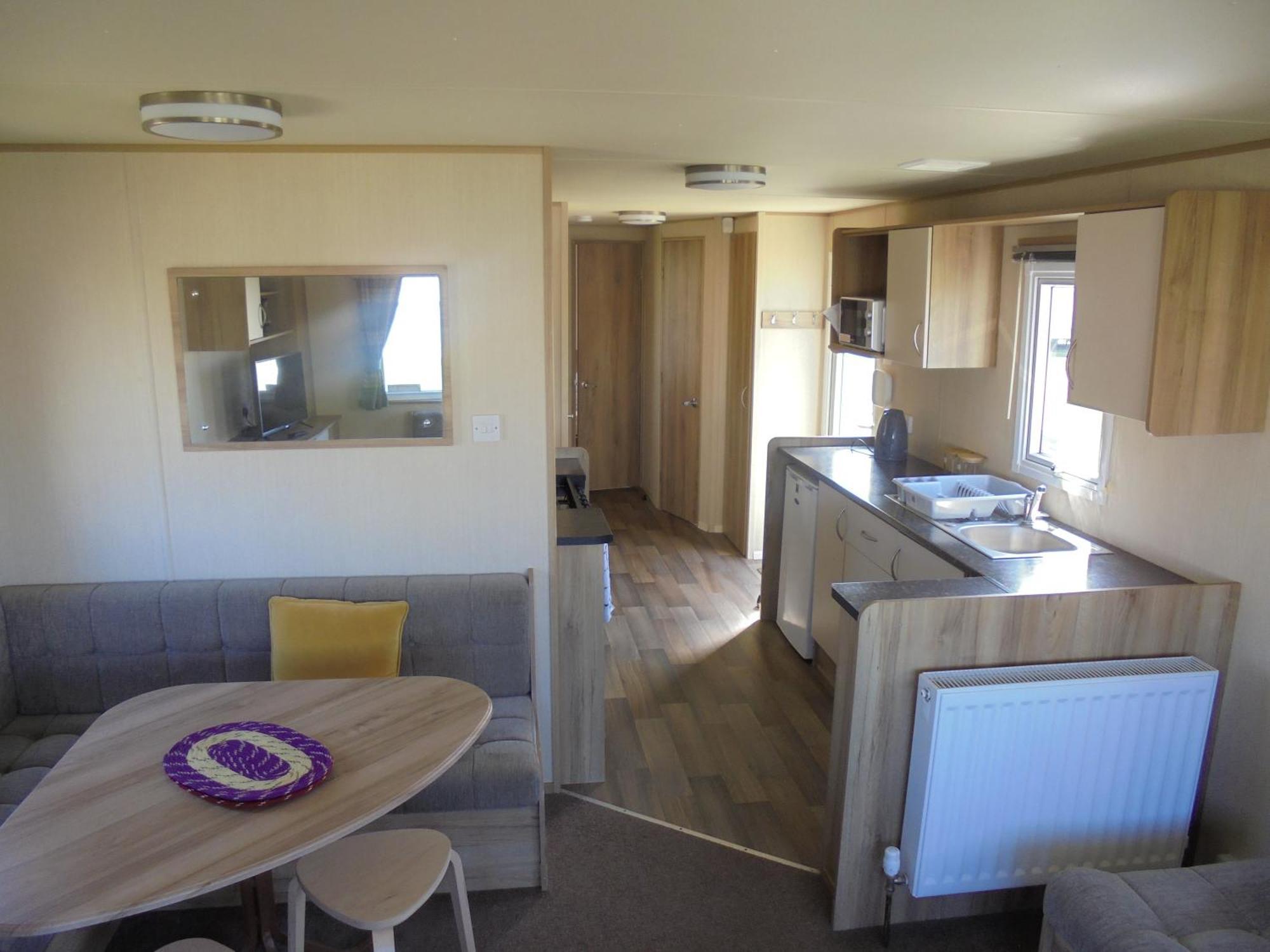 Kingfisher Horizon V 8 Berth Heated Close To Site Entrance * Ingoldmells